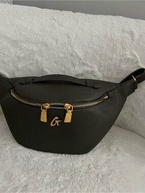 GlamAholic Lifestyle olive green Pebbled Leather Fanny pack gold hardware